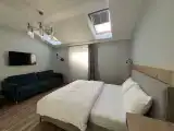 Трёхместный номер люкс