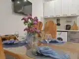 Семейный номер двухкомнатный с кухней и санузлом