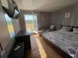 Трёхместный номер стандарт с видом на горы