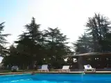 Четырёхместный номер коттеджный домик