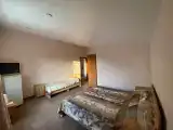 Трёхместный номер стандарт с видом на город