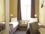 Двухместный с 2 отдельными кроватями в самом центре Санкт-Петербурга с кондиционером и с террасой