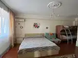 Четырёхместный номер с видом на парк