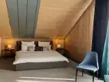 Отдельный дом люкс, джуниор сюит (№ 4 и № 5 в доме, второй этаж)