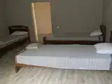 Трёхместный номер Номер у скалы