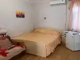 Двухместный номер с 1 кроватью персиковый