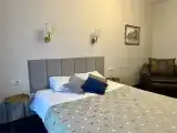 Двухместный номер с 1 кроватью улучшенный с видом на верхний сад