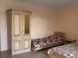Трёхместный номер стандарт с видом на горы