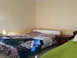 Трёхместный номер стандарт с видом на город