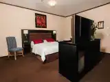 Двухместный номер с 1 кроватью полулюкс с двуспальной кроватью