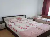 Трёхместный номер улучшенный с видом на горы