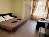 Трёхместный номер с балконом