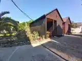Трёхместный номер в домике