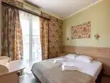 Комната Двухкомнатный номер Комфорт с личной кухней
