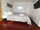 Двухместный номер с 1 кроватью улучшенная студия