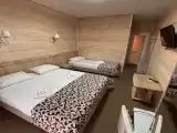 Трёхместный номер стандарт с балконом
