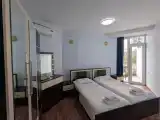 Двухместный номер с 2 отдельными кроватями стандарт с балконом и видом на море