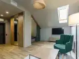 Семейный номер Двухместный Комфорт с 1 кроватью и диваном (мансарда)