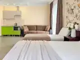 Семейный номер пятиместный с кухней и двумя балконами