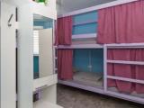 Многоместный женский номер 6-ти местный с верхним местом