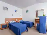 Двухместный номер с 2 отдельными кроватями стандарт с балконом