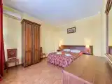 Семейный номер Двухкомнатный номер с балконом
