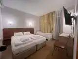 Двухместный номер с 1 кроватью и доп. местом