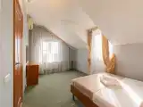 Четырёхместный номер люкс двухкомнатный