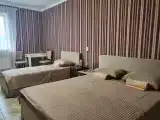 Трёхместный номер Трехместный номер с двумя кроватями