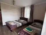 Трёхместный номер стандарт с видом на горы