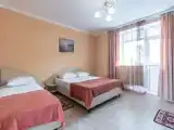 Четырёхместный номер стандарт с балконом