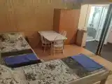Трёхместный номер с удобствами 10
