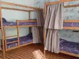 Многоместный мужской номер в пяти минутах от моря
