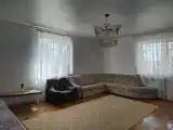 Дом Уютный трёхкомнатный номер