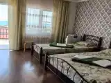 Трёхместный номер стандарт с собственным балконом
