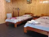 Трёхместный номер стандарт с общим балконом