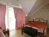 Трёхместный номер Стандарт с балконом
