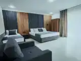 Трёхместный номер делюкс с отдельным входом