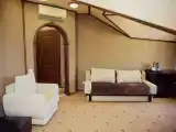Четырёхместный номер люкс мансарда
