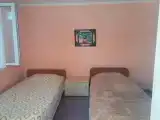 Двухместный номер с 2 отдельными кроватями эконом без кондиционера