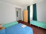 Комната четырехместная с санузлом на этаже