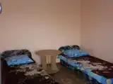 Двухместный номер с 2 отдельными кроватями эконом с видом на горы