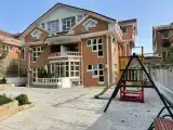 Уютные апартаменты с собственной террасой в центре Сочи