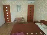 Трёхместный номер люкс с видом на горы