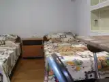 Двухместный номер с 2 отдельными кроватями со всеми удобствами и кондиционером