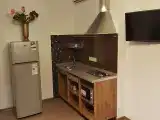 Трёхместный номер люкс с шикарным видом с балкона на море и горы