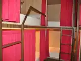 Многоместный мужской номер 4