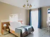 Двухместный номер с 1 кроватью Улучшенный Классик с большой кроватью