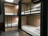 Многоместный женский номер эконом (душ/туалет общий)