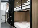 Многоместный мужской номер эконом (душ/туалет общий)